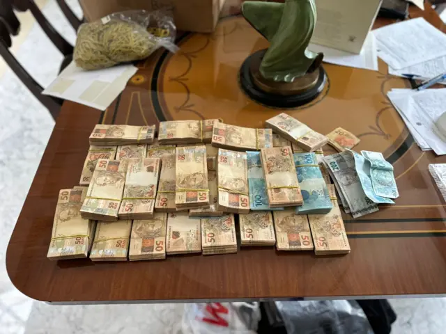 Operação desvenda megaesquema de bilhões do PCC que usava Faria Lima para lavar e blindar capital - Imagem do artigo original