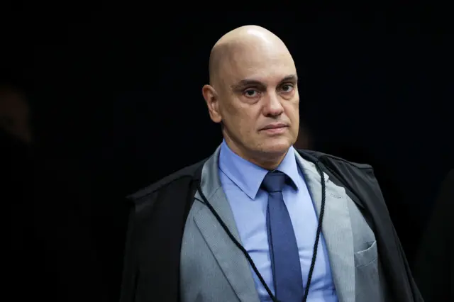 Julgamento de Bolsonaro no STF: Defesas Acusam Alexandre de Moraes de Abusos Processuais e Pedem Anulação - Imagem do artigo original