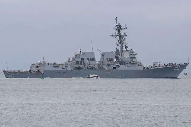 EUA Realizam Ataque Letal Contra Embarcação da Venezuela no Caribe: A Ofensiva Antidrogas de Trump - Imagem do artigo original