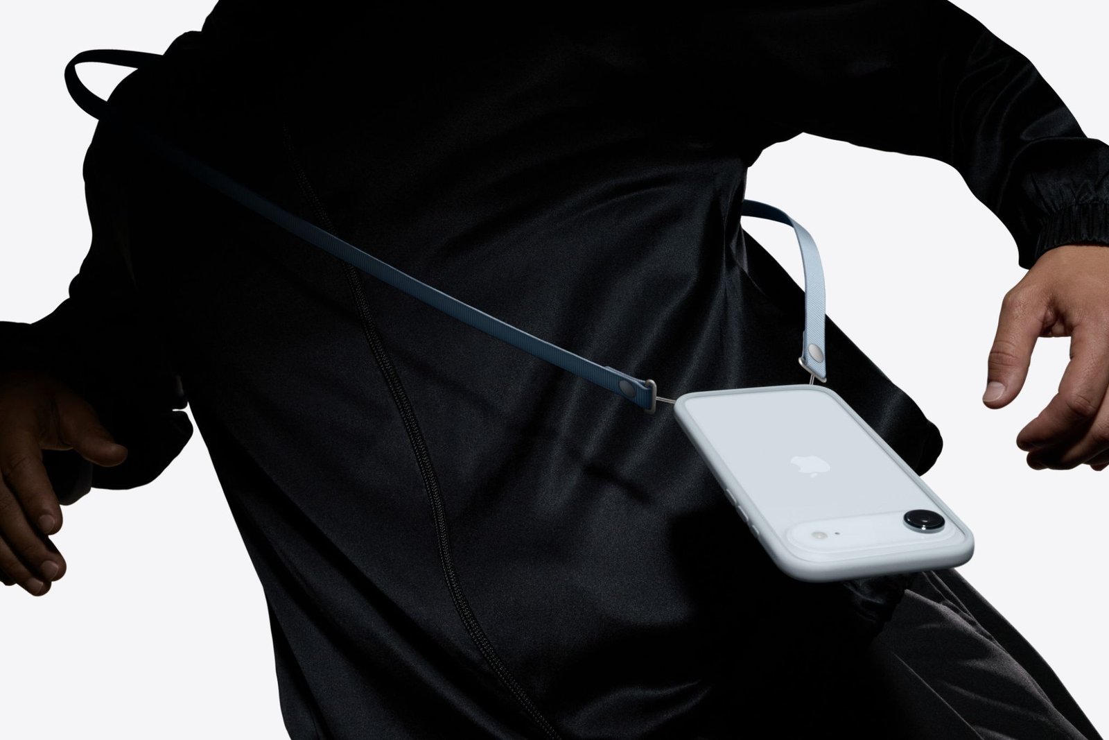 Alça de iPhone Apple Crossbody Surpreende e Otimiza Uso - Imagem do artigo original
