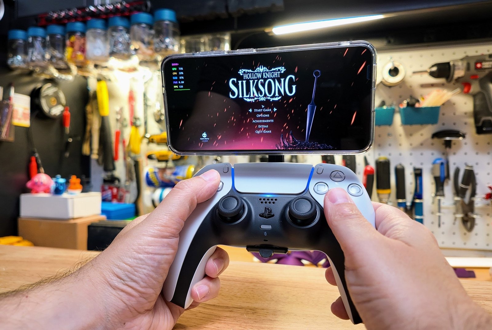 Silksong Chega a Celulares Android Via Emulação Avançada - Imagem do artigo original