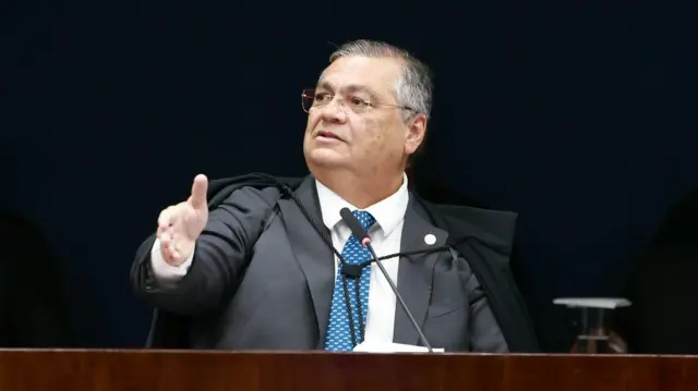Dino autoriza investigação de Bolsonaro sobre CPI da Covid - Imagem do artigo original