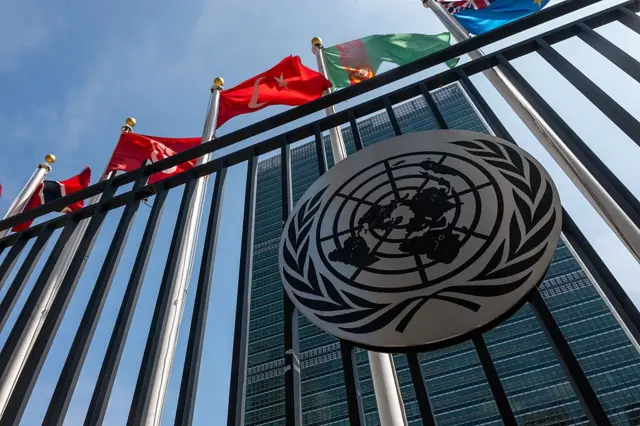 Sede da ONU em Nova York: Entenda o Status e Poder dos EUA - Imagem do artigo original