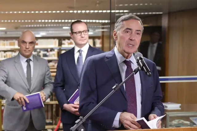 Barroso sinaliza controle do STF sobre impeachment de ministros - Imagem do artigo original