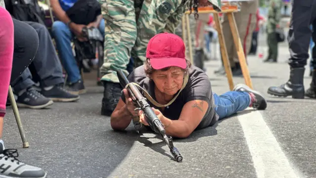 Treinamento Militar de Civis na Venezuela Intensa Contra EUA - Imagem do artigo original