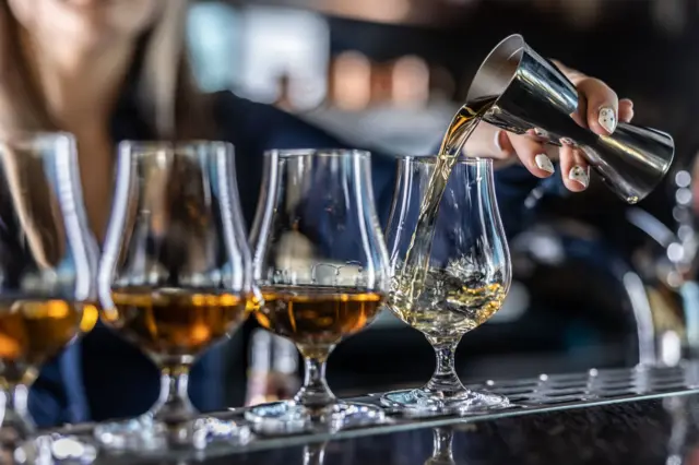 SP Registra Alta em Casos de Intoxicação por Metanol em Bebidas - Imagem do artigo original