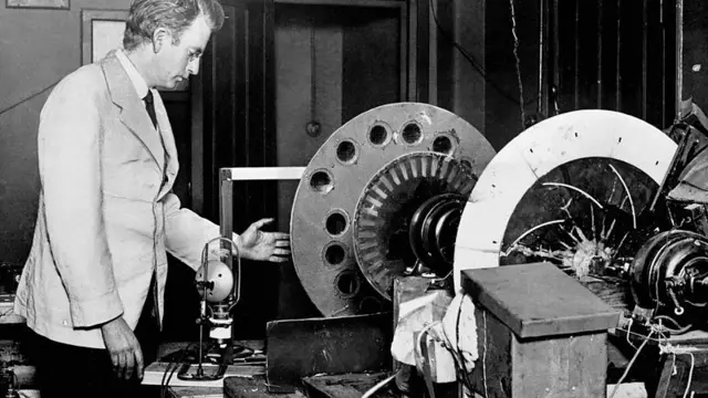 Primeira Transmissão de Televisão Humana Completa em 1925 - Imagem do artigo original