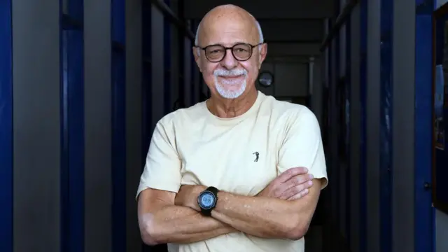 Pesquisa de Brasileiro É Citada no Nobel de Física - Imagem do artigo original