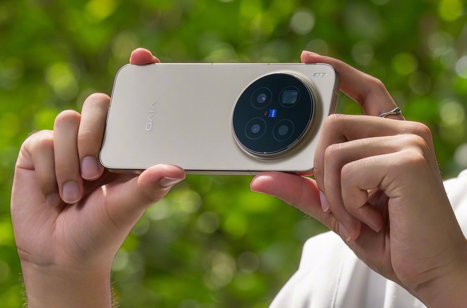 Vivo X300 Pro Lança com Câmera que Desafia o X200 Ultra - Imagem do artigo original