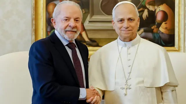 Lula e Papa Leão 14 se encontram no Vaticano em diálogo - Imagem do artigo original