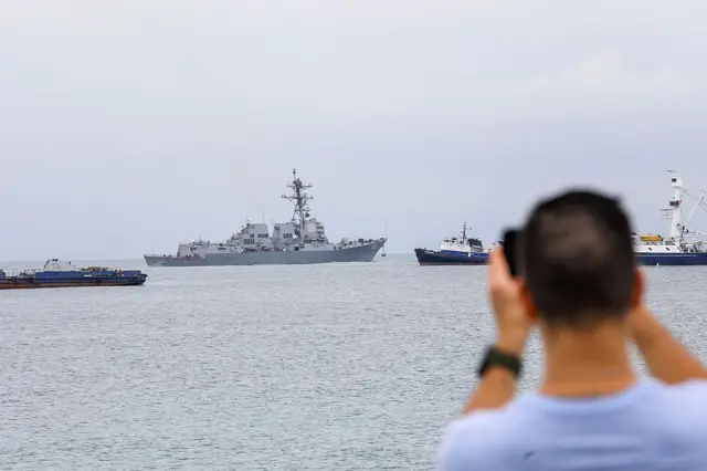 EUA Deslocam Armamento Naval e Aéreo Perto da Venezuela - Imagem do artigo original