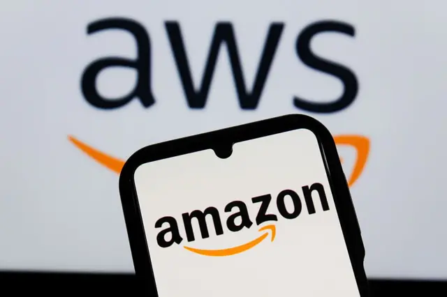 Falha Amazon AWS Tira Aplicativos Essenciais do Ar - Imagem do artigo original